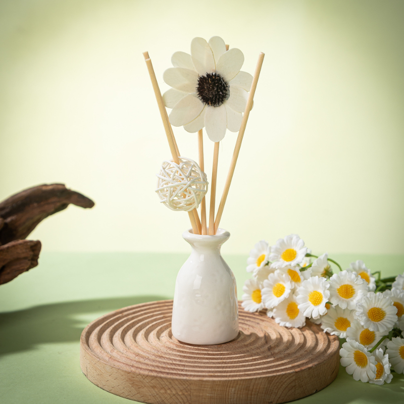 30mlリードディフューザーセット ホテルバスルーム用 ラタ - Home Fragrance Hotel Collection のレビューと価格