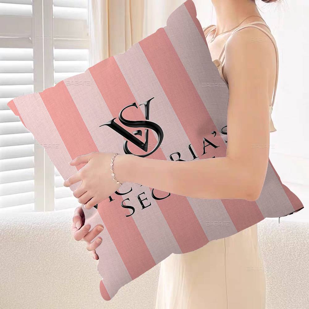 V-Victorias-Fashion-S-Secret 枕 - Home Fragrance Victoria Secret のレビューと価格